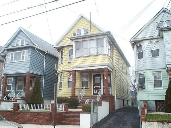 726 Jackson Ave, Elizabeth, NJ 07201