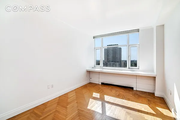 Sold by Compass | media 16