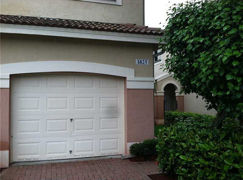 1st image of 3825 Pond Apple Dr