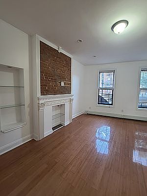 1st image of 7124 5th Ave #2F