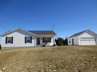 77 Arnett Grove Rd, Glasgow, KY 42141