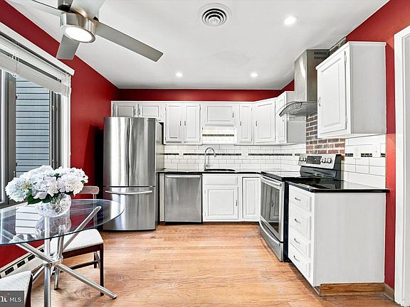 2nd image of 200 Chandler Dr #200