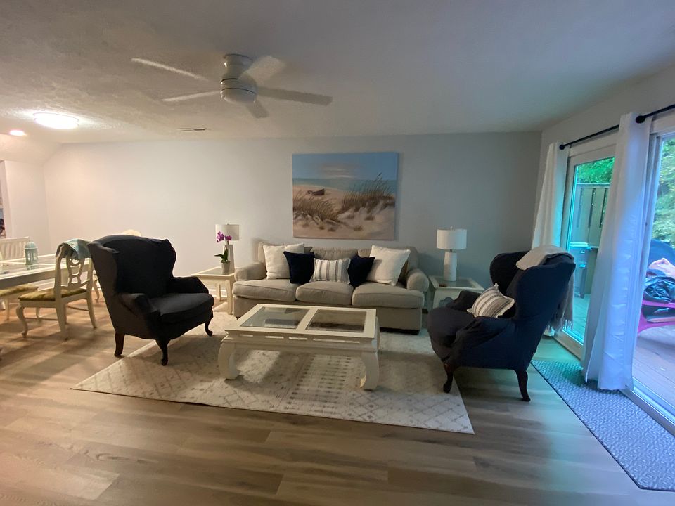 1st image of 6328 Wrightsville Ave APT C3