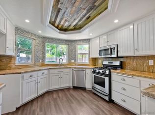 16127 Poderio Ct, Ramona, CA 92065