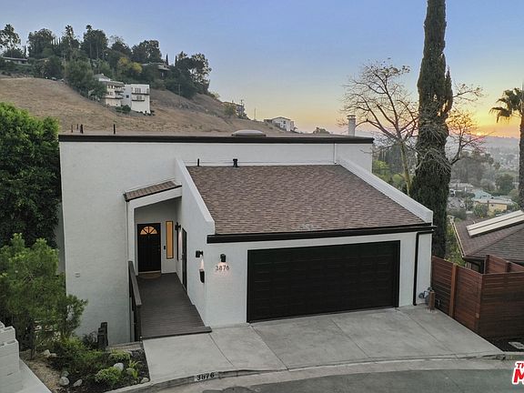4th image of 3876 Sunbeam Dr