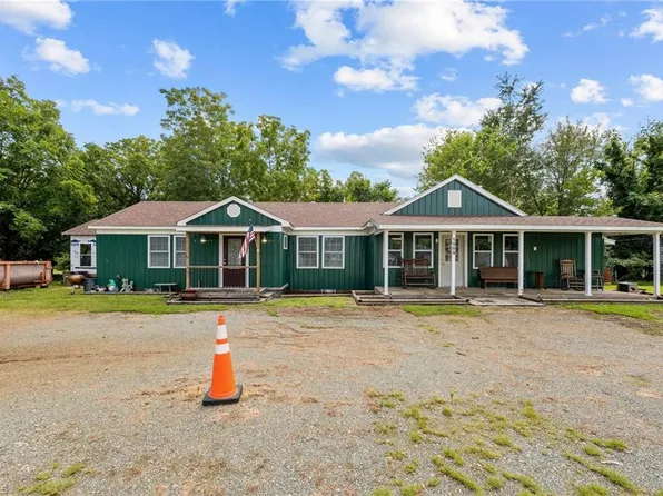 5908 S State Highway 62, Burlington, NC 27215