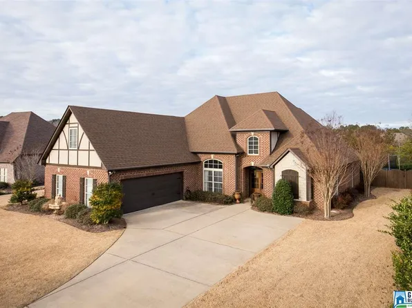 6068 Clubhouse Dr, Trussville, AL 35173