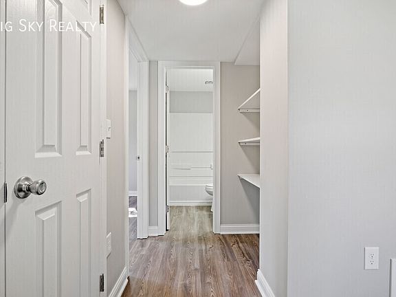 4th image of 117 Walnut St #B