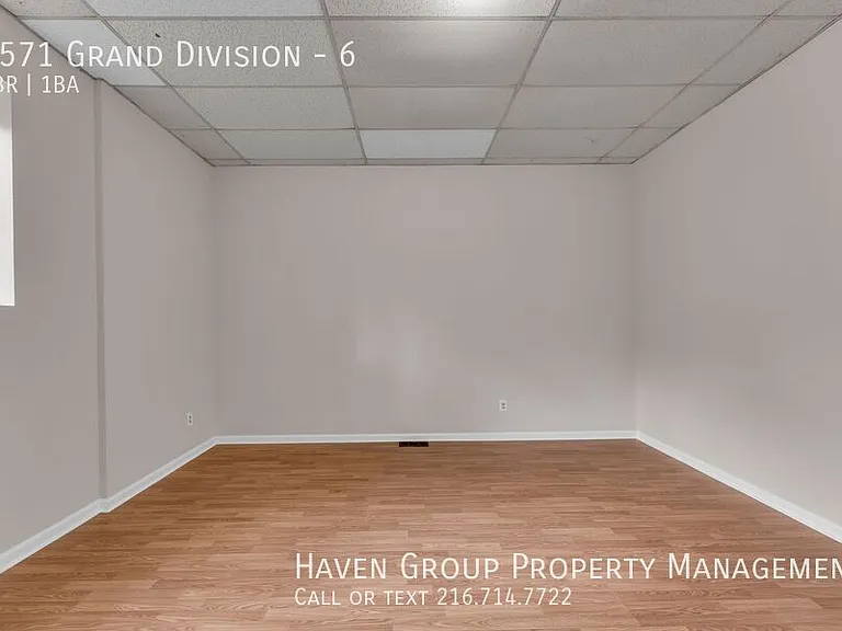 9571 Grand Division Ave #6 — Photo 12