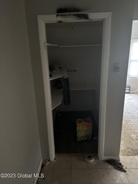 4th image of 1507 Carrie Street