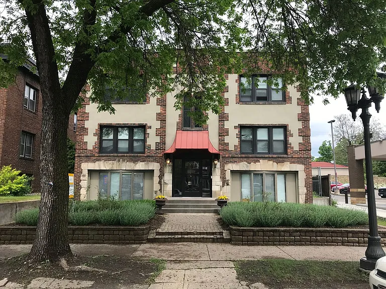 995 Grand Ave — Photo 21