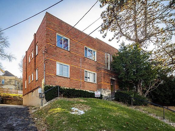 3rd image of 5206 Montgomery Rd