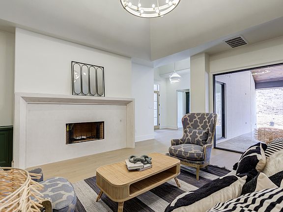 2nd image of 4007 150th St