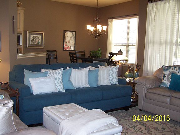 Great Room to Dinning Room