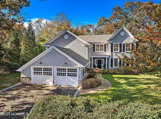 34 Navesink Ave, Rumson, NJ 07760