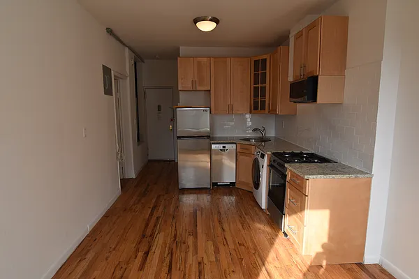 Rented by CNC-Assets | media 19