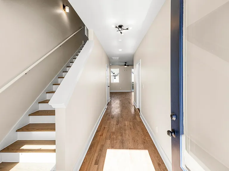 445 Sandhill Rd — Photo 19