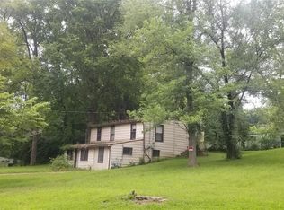 8921 Old Bunkum Rd, Fairview Heights, IL 62208