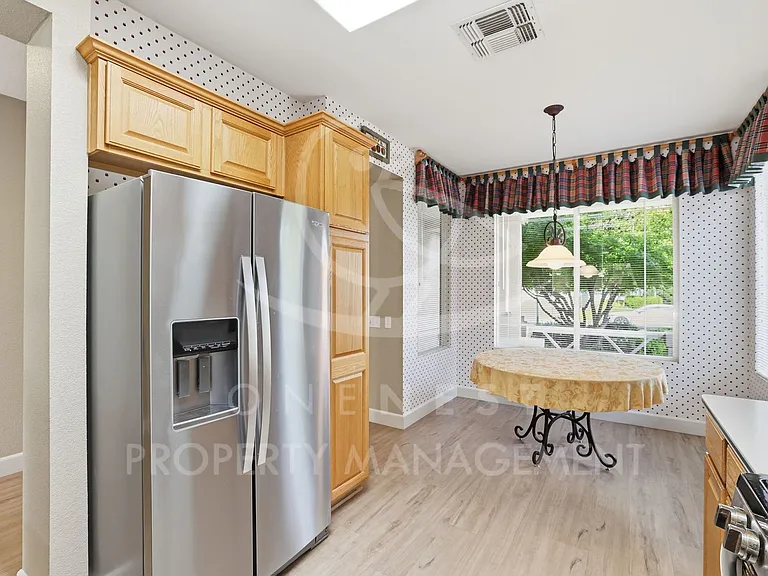 117 Golden Spike Ct — Photo 9