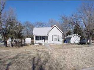 600 E 11th St, Newton, KS 67114