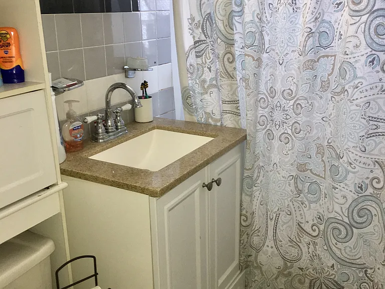 5033 N Harding Ave #3E — Photo 7