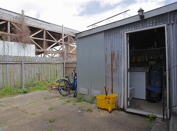 5th image of 1004-1006 Gordon St