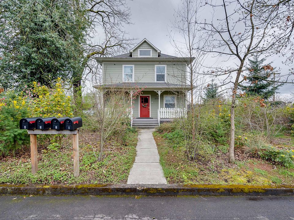 1st image of 2703 E 8th St #2