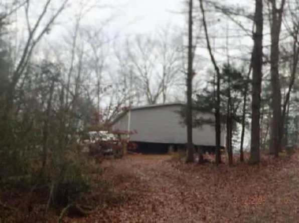 350 Beaver Lake Dr, Clarkesville, GA 30523