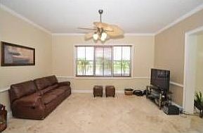 3rd image of 1008 Lavender Cir