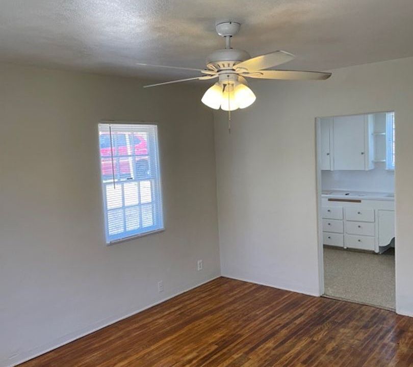 1st image of 631 E Virginia Ter #B