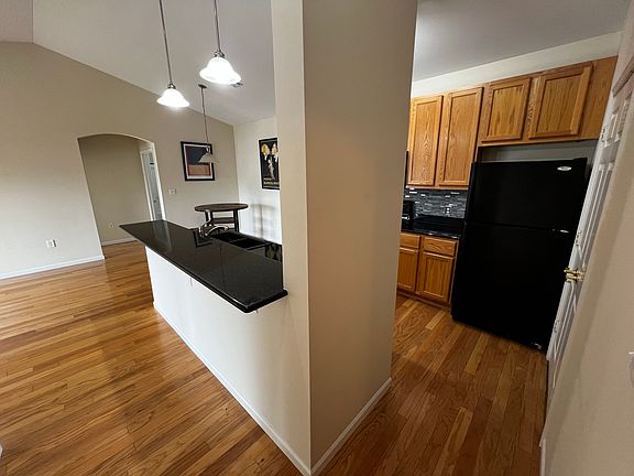 2nd image of 39 Kassebaum Ln APT 307