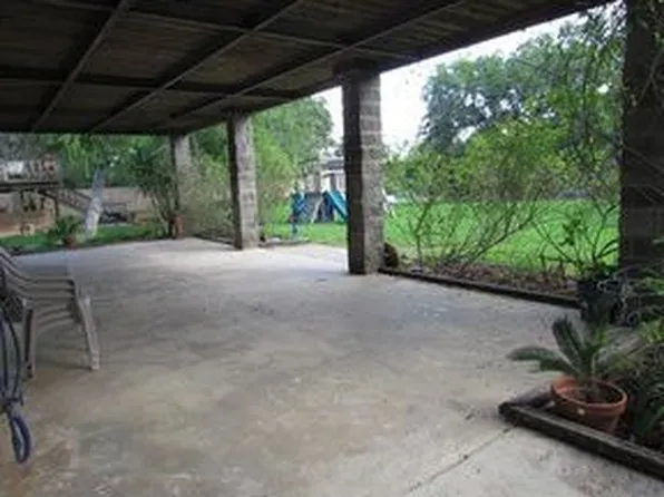 17251 County Road 945d, Brazoria, TX 77422