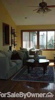 Eat-in Kitchen
						:
						Spacious eat-in kitchen, lots of cabinet space, and large pantry.