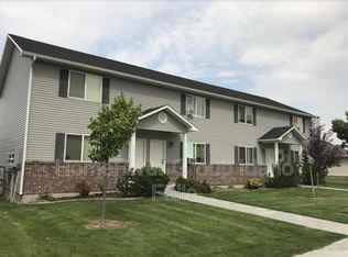 3149 Chasewood Dr, Idaho Falls, ID 83406