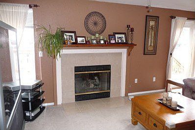 3rd image of 4025 Hillside Ct