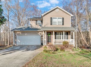 104 Claymoor Ct, Williamston, SC 29697