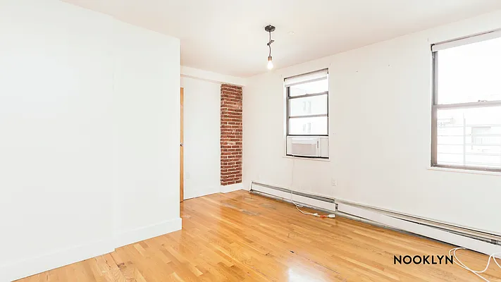 Rented by Nooklyn NYC LLC | media 24