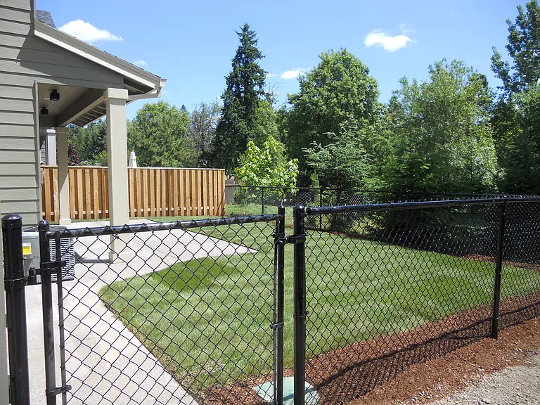 Private Back Yard - Greenspace View