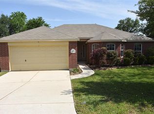 12972 Skyline Dr, Willis, TX 77318