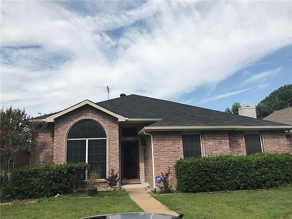 2nd image of 2813 Caladium Ct