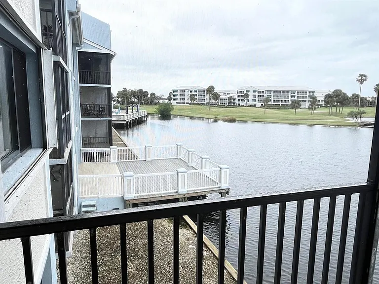 40 NE Plantation Rd #208 — Photo 32