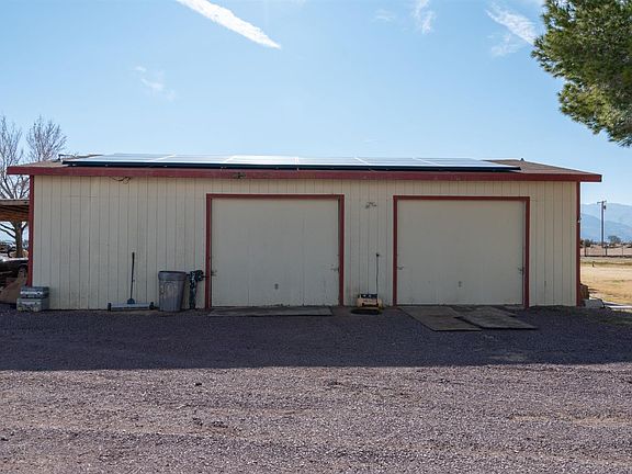 5th image of 33445 Newberry Rd