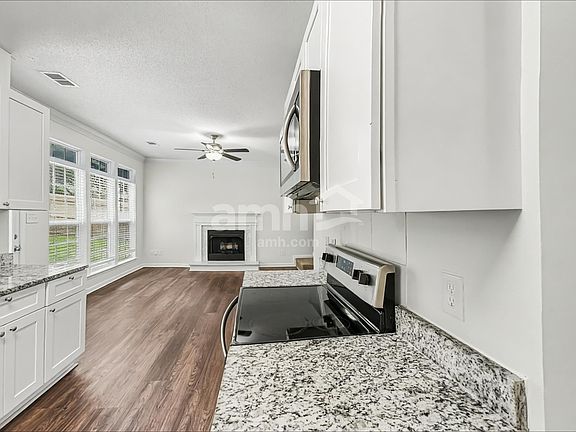 4th image of 13929 Hatton Cross Dr