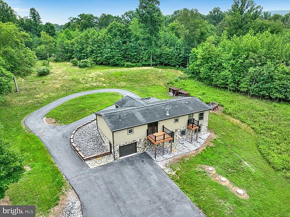 5th image of 2320 Fishing Creek Valley Rd