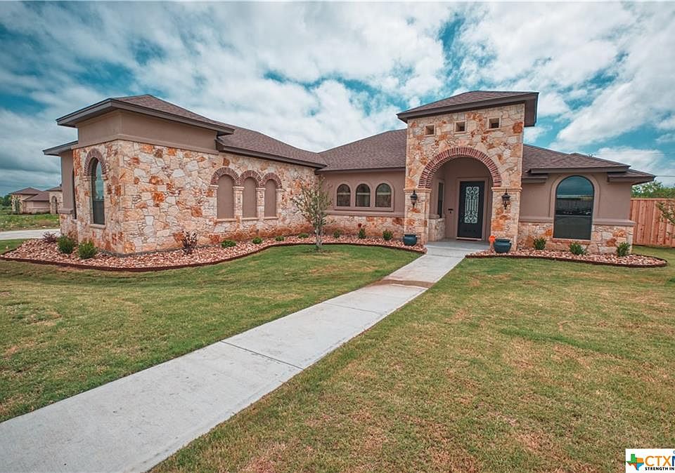 1st image of 1048 Parkview Dr Way
