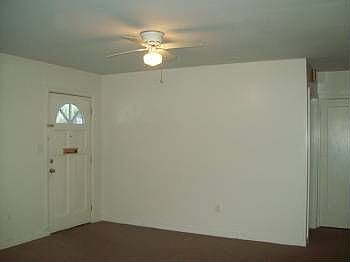 3rd image of 1014 Greentree Ave