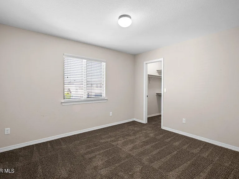 7877 Enchanted View Dr — Photo 37