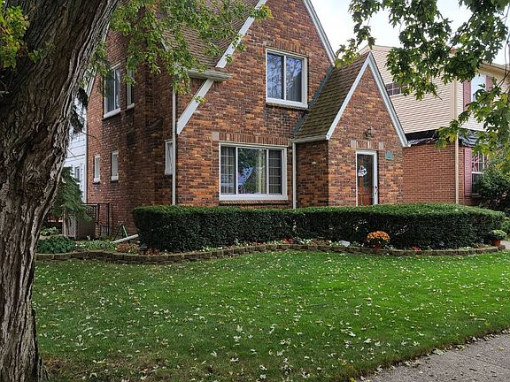 3rd image of 15271 Regina Ave