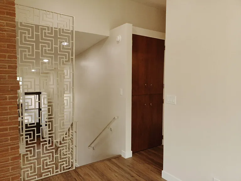 201 Circle Dr — Photo 7