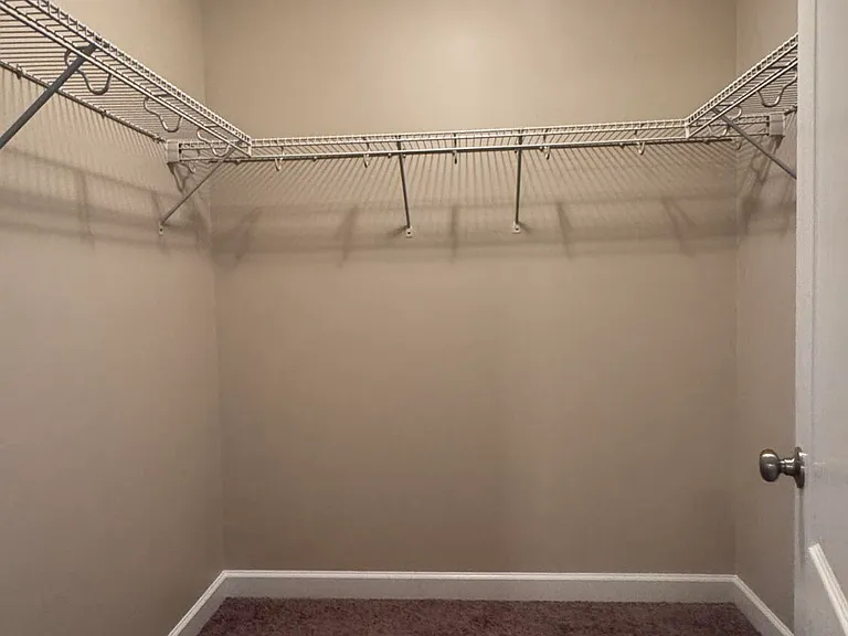 105 Long Pond Dr — Photo 12